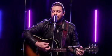 Image of Chris Young In Seattle