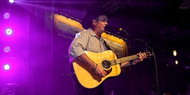 Image of Tracy Byrd In Rhinebeck