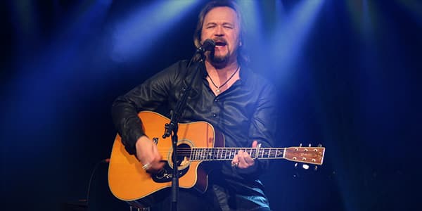 Image of Travis Tritt