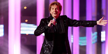 Image of Barry Manilow In Austin