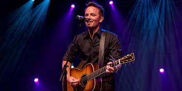 Image of Chris Tomlin In Sunrise