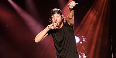 Image of Chris Janson In Metamora