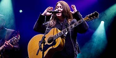 Image of Jann Arden In Vancouver