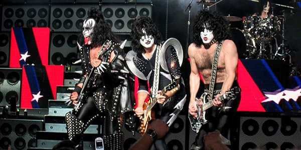 Image of Kiss