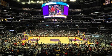 Image of Los Angeles Lakers At New York, NY - Madison Square Garden