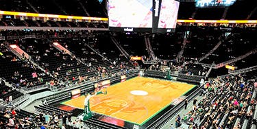 Image of Milwaukee Bucks At Los Angeles, CA - Crypto.com Arena