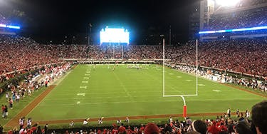 Image of Georgia Bulldogs At Atlanta, GA - Mercedes-Benz Stadium