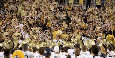 Image of Georgia Tech Yellow Jackets Football In Chapel Hill